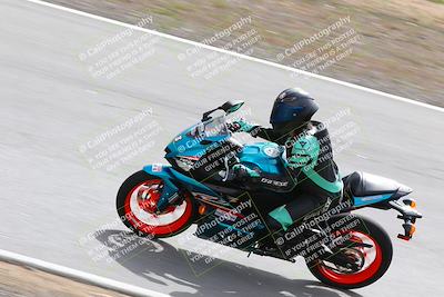media/Mar-05-2023-TrackXperience (Sun) [[a95d40e56a]]/Group 2/session 2 turn 4/